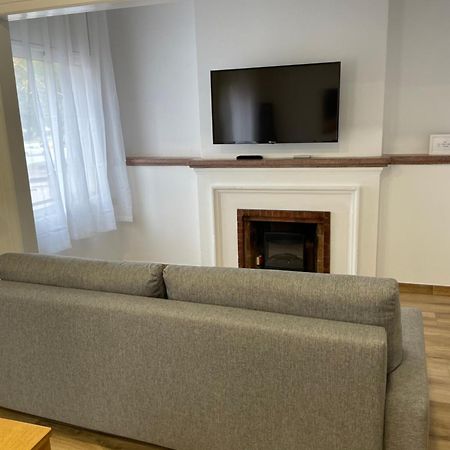 Apartamentos Tarradellas Sants Estacio Barcelona Kültér fotó