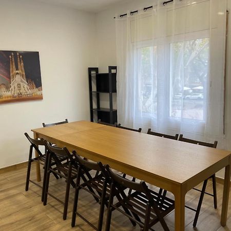 Apartamentos Tarradellas Sants Estacio Barcelona Kültér fotó