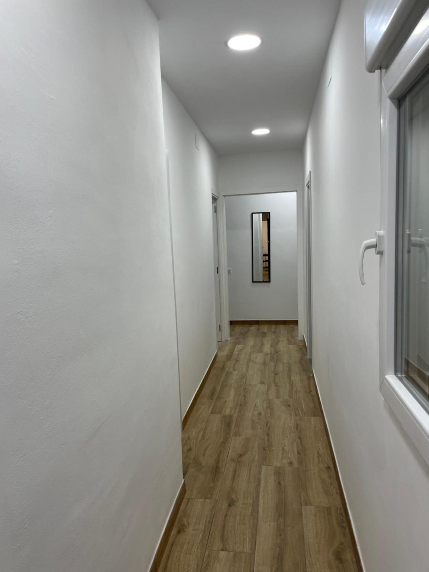 Apartamentos Tarradellas Sants Estacio Barcelona Kültér fotó