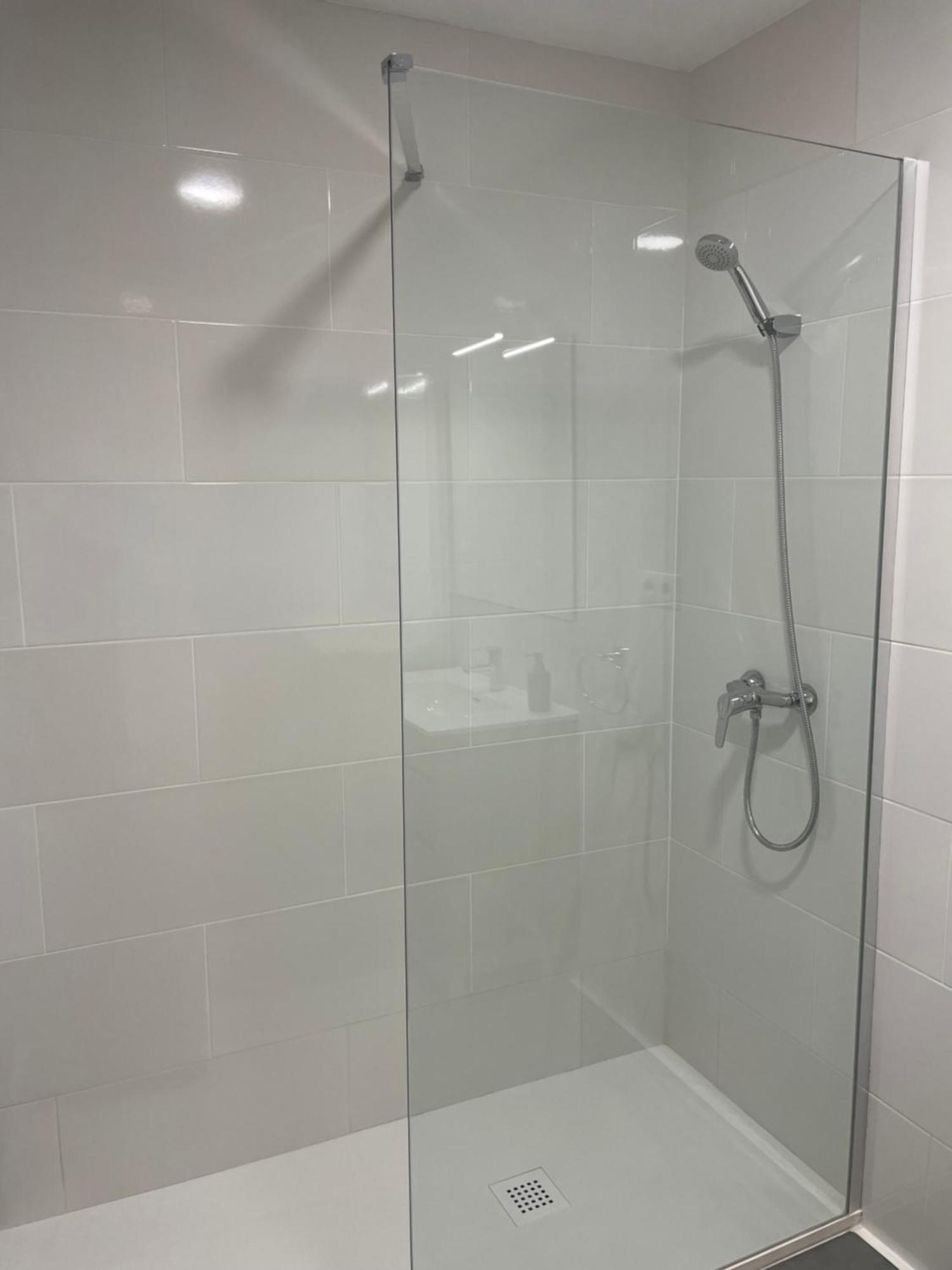 Apartamentos Tarradellas Sants Estacio Barcelona Kültér fotó
