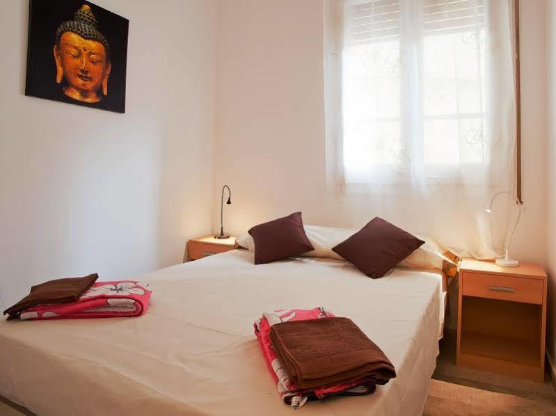 Apartamentos Tarradellas Sants Estacio Barcelona Kültér fotó