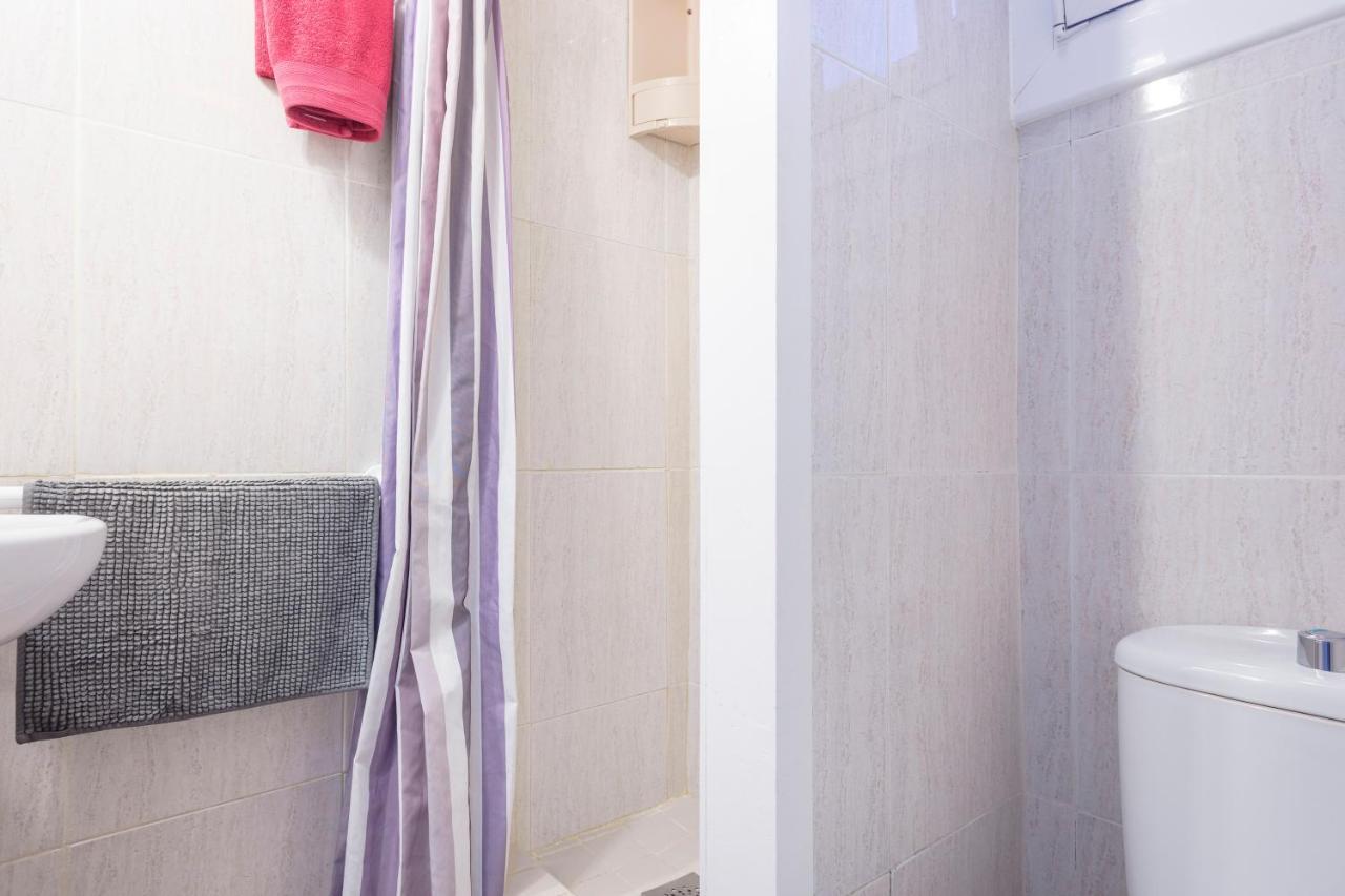 Apartamentos Tarradellas Sants Estacio Barcelona Kültér fotó
