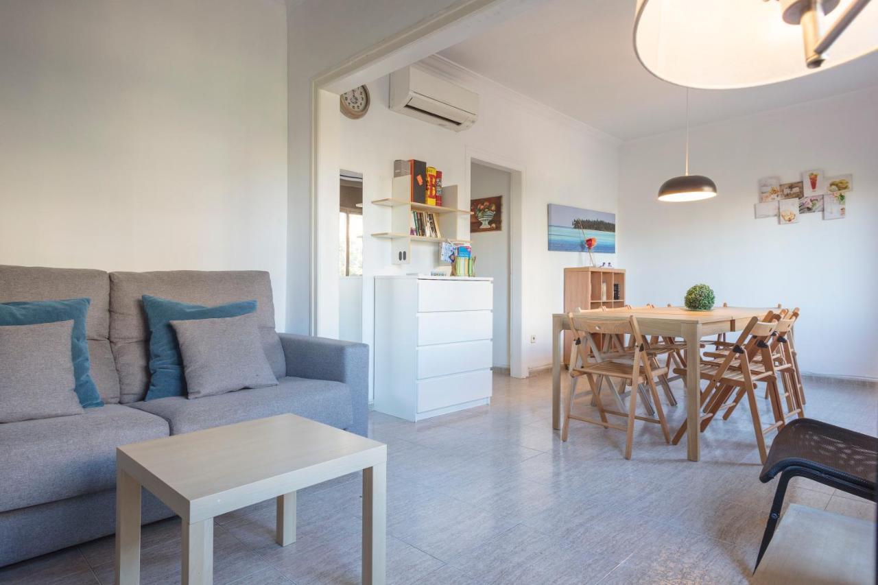 Apartamentos Tarradellas Sants Estacio Barcelona Kültér fotó